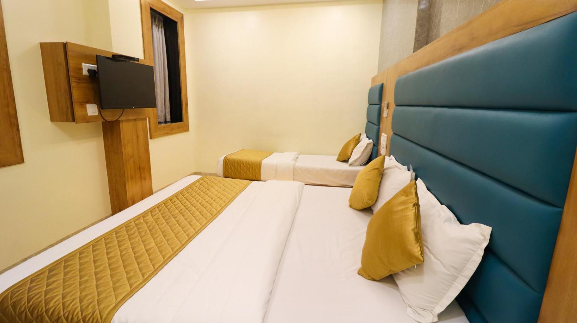 Hotel National - Grant Road Mumbai Exterior photo